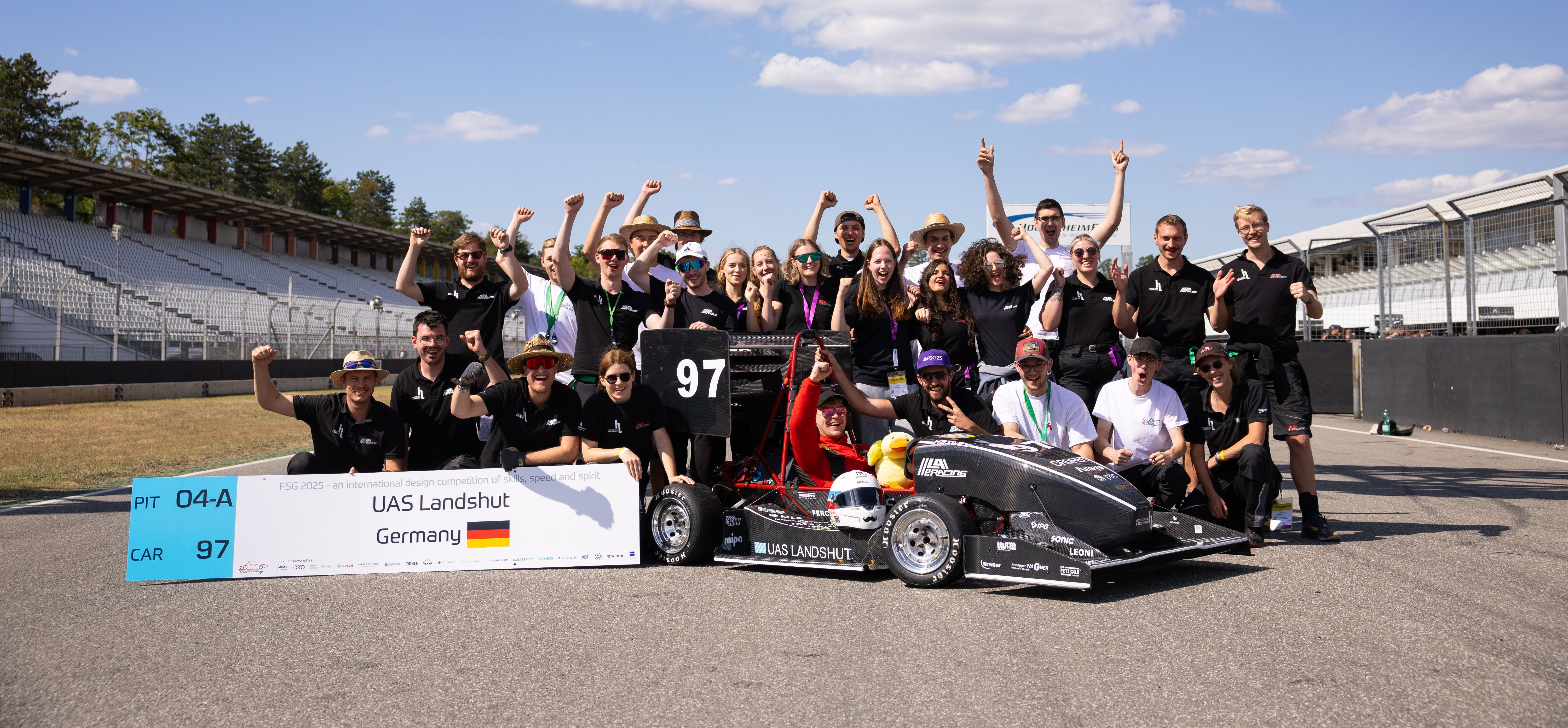 LA eRacing Team Photo